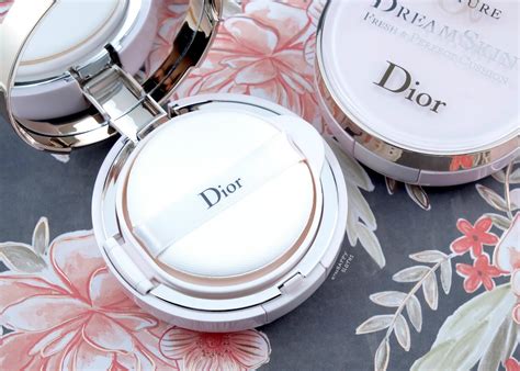 dior capture dreamskin cushion swatches.